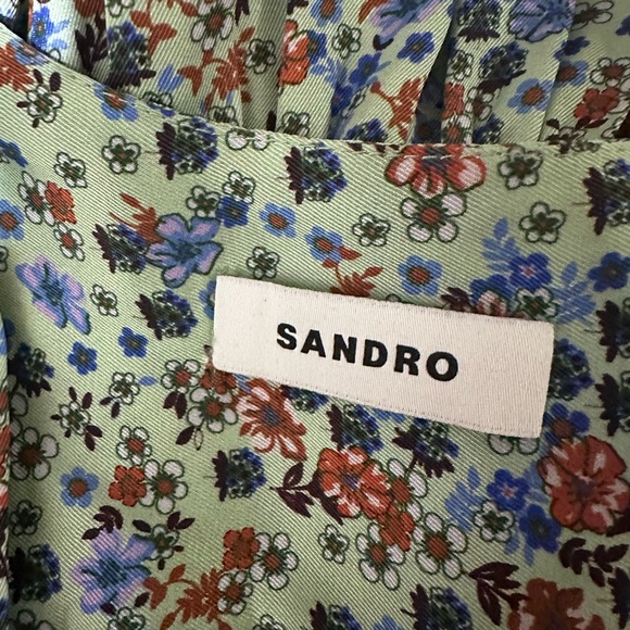Sandro Provence Woven Floral Dress
100% Silk - Picture 9 of 13